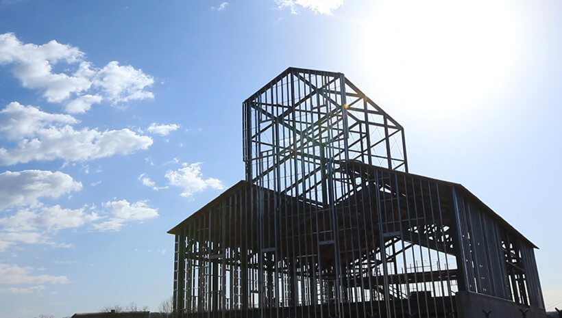 A construção da Jim Beam American Stillhouse.