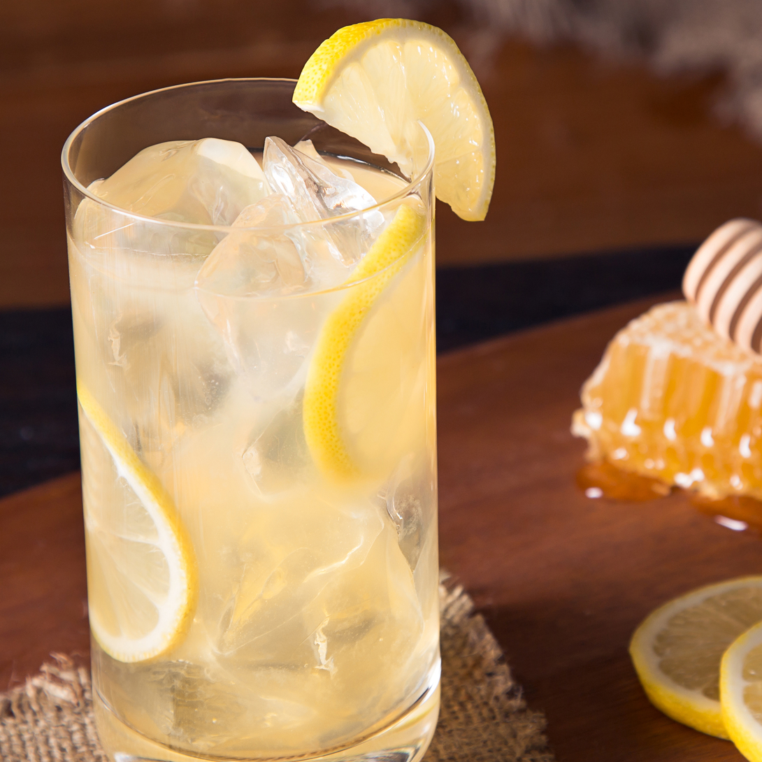 Jim Beam® Honey & Lemonade